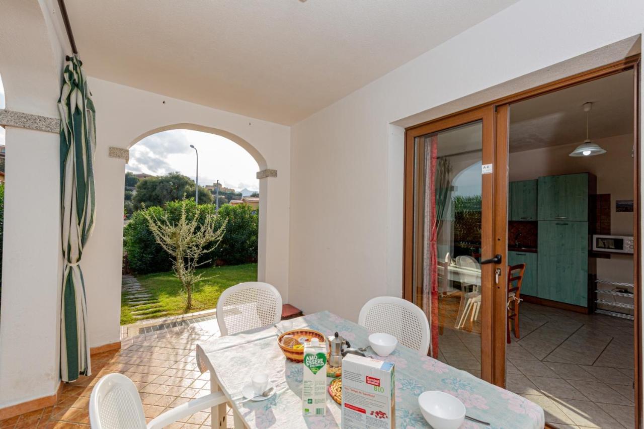Appartamento Residenziale Trilocale 6 Posti Letto Via Sardegna San Teodoro San Teodoro  Exteriér fotografie